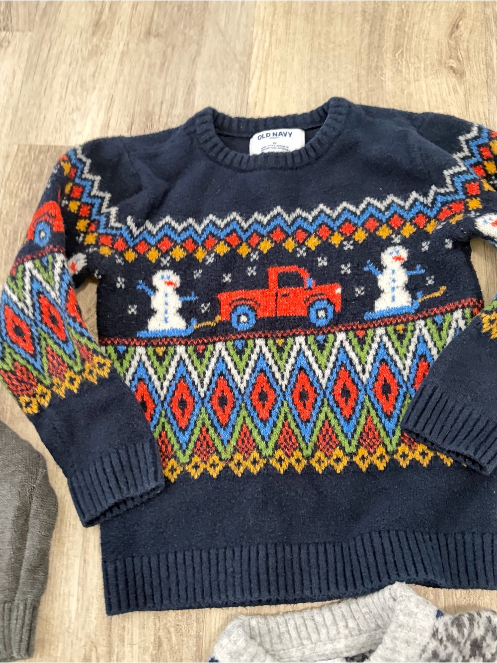 Lot of 3 boys crewneck sweaters size 5
Nordic dinosaur snowman fair isle - Picture 4 of 8